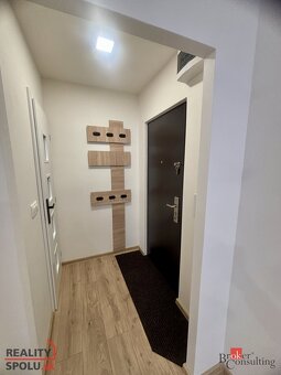 Na prenájom krásny 1-izbový byt po kompletnej rekonštrukcii - 2