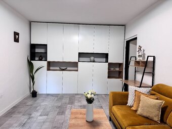 NA PREDAJ: 2-izbový byt po rekonštrukcii, Sebedražie - 2