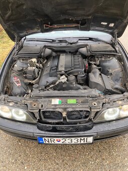 Bmw e39 523i - 2