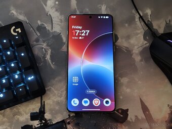 OnePlus 13 16/512 (Global s OxygenOS 16) - 2