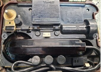 Predám ruský poľný telefón zn.TA-57 2ks - 2