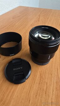 Sony FE 85mm f/1.8 - 2