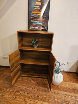 Predám vysokokvalitnú nepoužívanú skriňu - materiál EGGER - 2