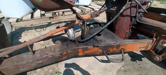 Predám nakladač UNHZ 500 - 2