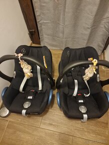 Predám 2 vajíčka Maxi cosi cabriofix - 2