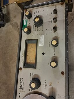 Generator BM492 Tesla - 2