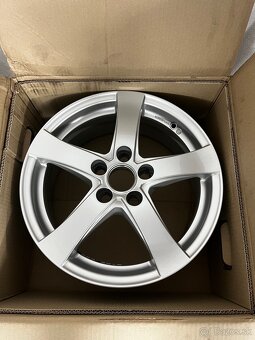 Dezent R16 5x108 ET50 6,1/2J - 2