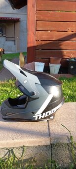 Motocrossova prilba Thor - 2