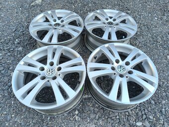 Elektróny 5x100 R16 - 2