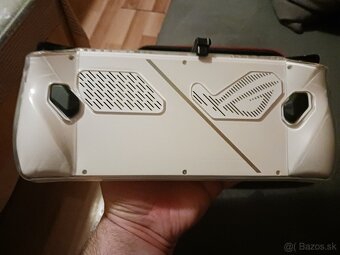 ROG Ally Z1 Extreme - 2