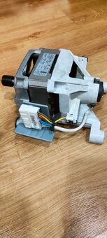 Motor na práčku - 2