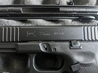 Glock 23 - 2