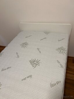 Posteľ 90x200 + nový matrac - 2