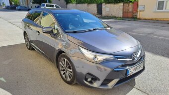 Toyota Avensis Combi 2.0 D-4D S&S Business - 2