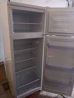 Chladnička s mrazákom Beko - 2
