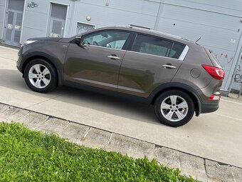 Kia Sportage 2.0crdi 100kw 4x4 automat - 2