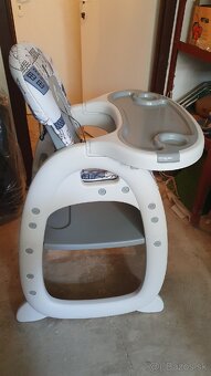 Detská jedálenská stolička Caretero HOMEE - 2