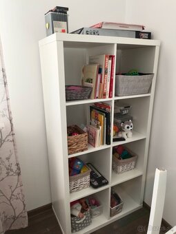 Kuchynský stôl a stolicky - 2