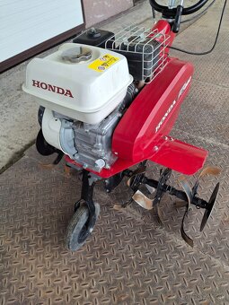 Predám rotovátor Honda FG320 - 2