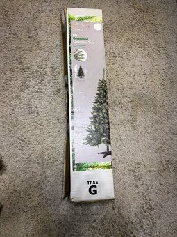 Vianočný stromček - umelý - 2