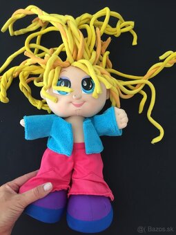 🤩 VESELÁ TEXTILNÁ BÁBIKA s „Crazy“ Vlasmi 🤪 - 2