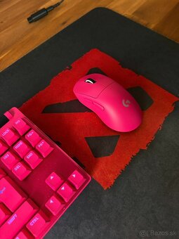 Logitech PRO X SUPERLIGHT 2 DEX, magenta - 2