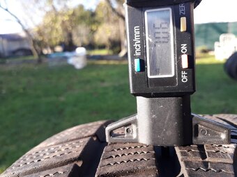 275/40 r20 zimne pneumatiky - 2