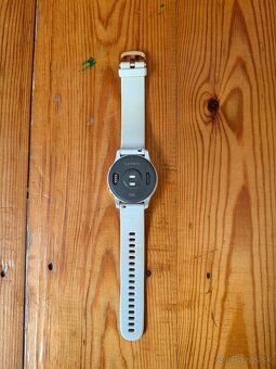 Garmin Venu RoseGold Sand - 2