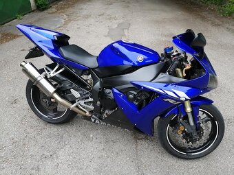 Predam Yamaha R1 - 2