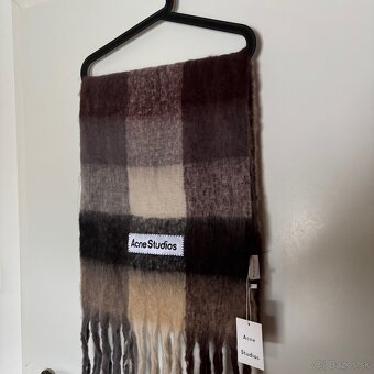 Predam Acne Studios Šatku - 2