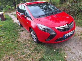 Predam Opel Zafira Tourer - 2