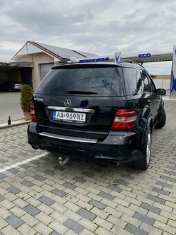 Mercedes Benz W164 ML500 - 2