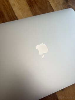 MacBook Air 13 - 2