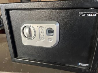 Trezor Opticum – elektronický + odtlačok prsta - 2