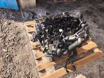 Motor Peugeot Ford 1.6 HDI - 2