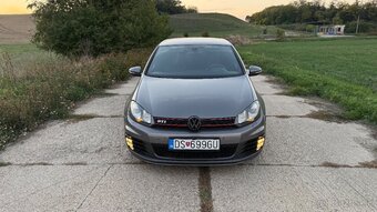 Volkswagen Golf VI GTI - 2