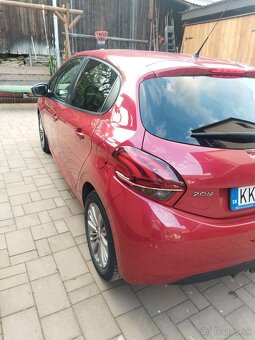 Peugeot208 1.6 blue HDI - 2