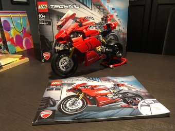 Lego Technic 42107 Ducati Panigale V4 R - 2