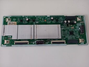 Predám náhradné diely pre QLED TV Samsung QE65Q70R. - 2