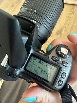 NIKON D80 - 2