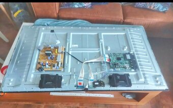 LG 55UK6200PLA Smart 4K v dieloch - 2