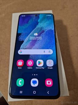 Samsung Galaxy S21 FE 5G - 2