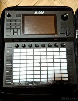 AKAI FORCE + UDG case - 2