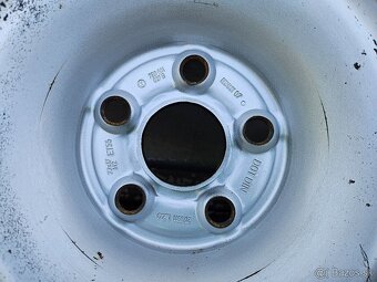 Originálna zimná sada na VW T5 - 5x120 r17 + 215/60 r17C - 2