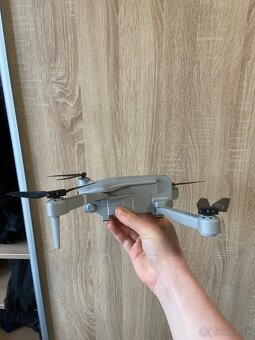 Dron - 2