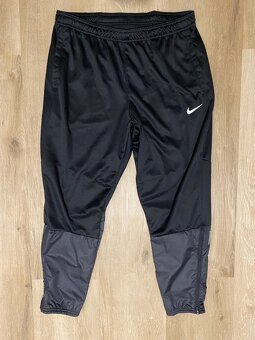 Nike športové nohavice - 2