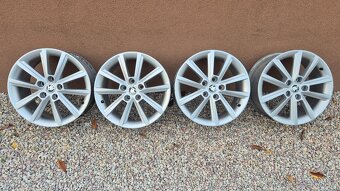 Predam originálne kolesa Škoda 5x112 r17 - 2