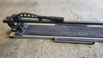 Rezačka na obklady/dlažby - 2