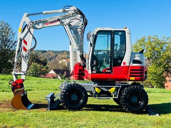 Kolesové rypadlo Takeuchi TB295W - 2