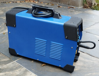 Zvárací invertor MIG-200D3 - 2